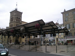 valence, perhaps an open-air market spot? we shall see...