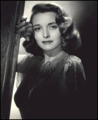 Patricia Neal mainly had scenes with only George Peppard though
