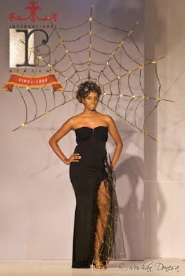 Sri Lankan Super Models on the ramp at the Ramani Arsecularatne Fashion Show 2009