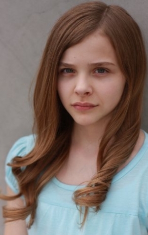 chloe moretz gets her period film faves the digital age actresses chloe moretz gets her period film faves the digital age actresses