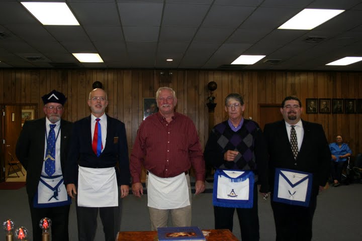 [Visiting+PM+2009.JPG]