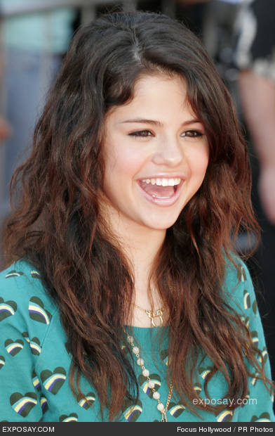 selena gomez younger sister. selena gomez young pictures