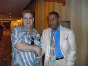 [Conyers+with+Sinclair.bmp]