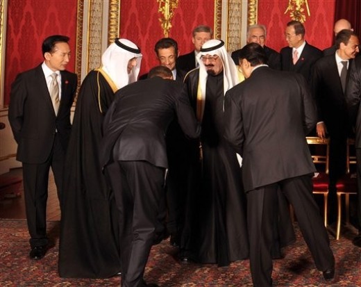[bowing to Saudi King.jpg]