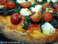 spinach-goats-cheese-pizza-close-up