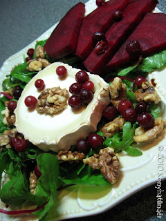 festive-goats-cheese-and-beetroot-salad