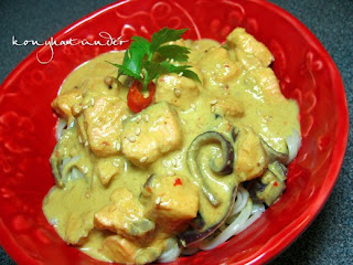 thai-red-curry-salmon