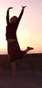 [BarcelonaJumpSmME.jpg]