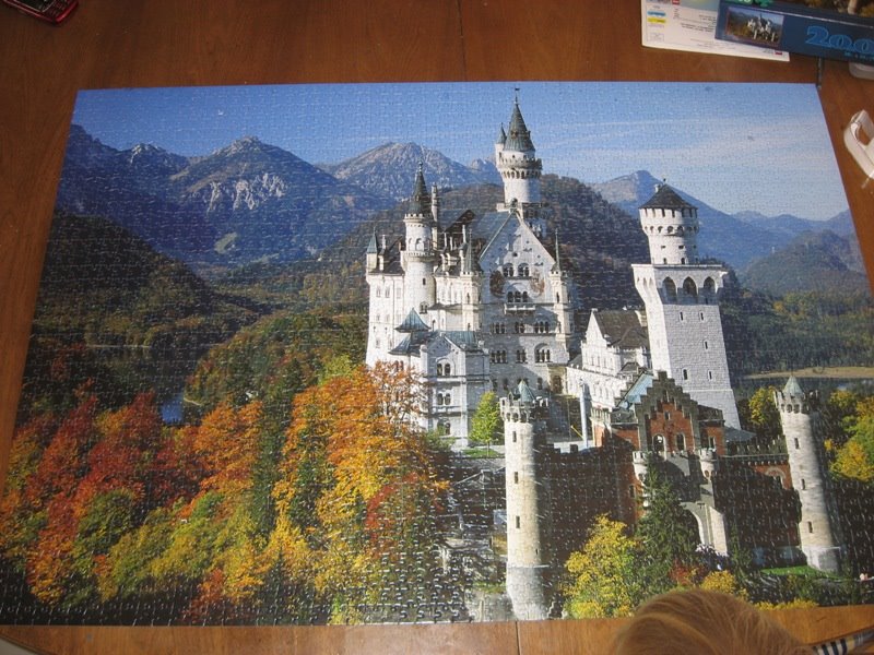 [castle+puzzle.jpg]