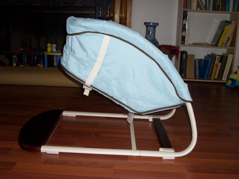 [EdenChairRecline.JPG]