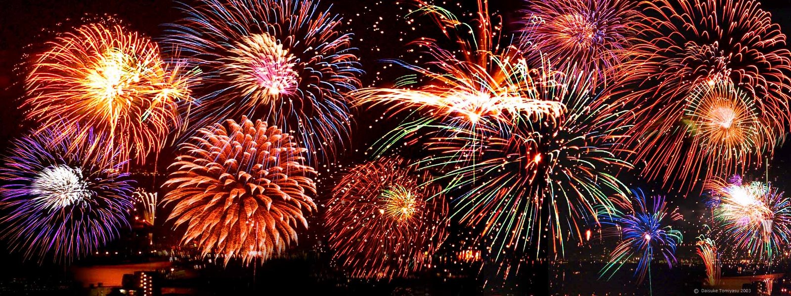 [wp_fireworks_dual3.jpg]