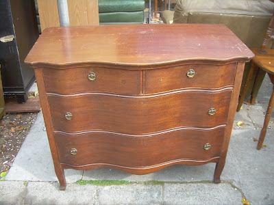 Uhuru Furniture Collectibles Sold Antique Serpentine Dresser