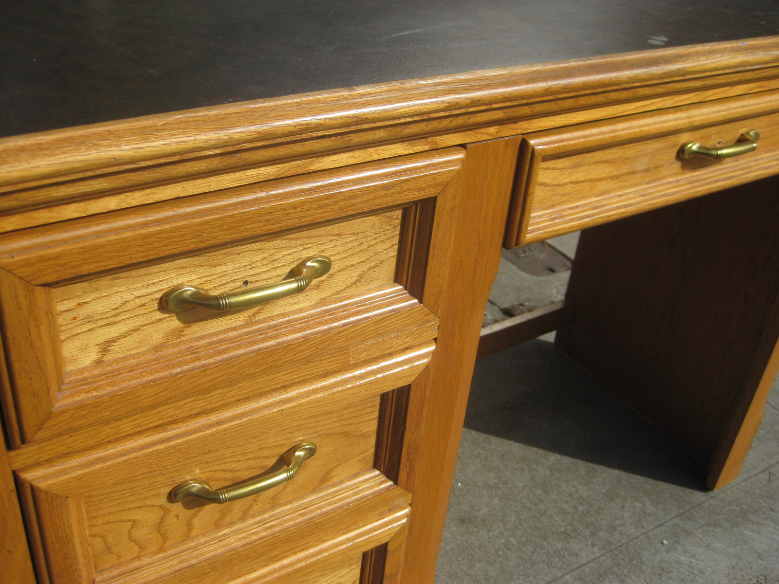 Small Oak Desk