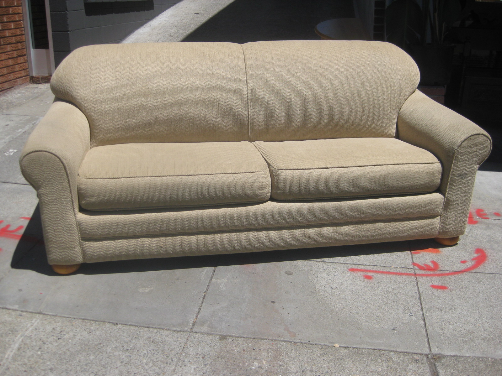 UHURU FURNITURE COLLECTIBLES SOLD Sealy Sofabed 200