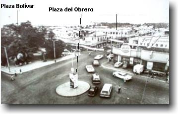 [Plaza+Bolivar+Pasaje+Sorocaima.JPG]