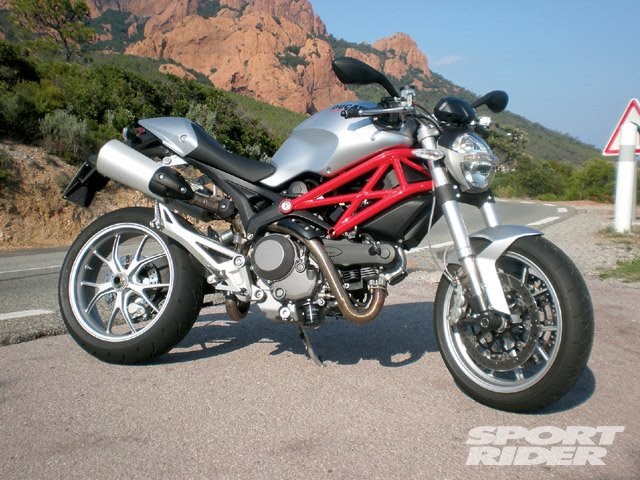 Ducati Monster 1100 2009