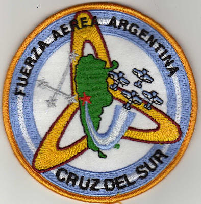 OFICIAL: VUELVE LA "CRUZ DEL SUR" IV+Brigada+Aerea-Escuadr%C3%B3n+IV+-+Escuadrilla+Acrob%C3%A1tica+Cruz+Del+Sur