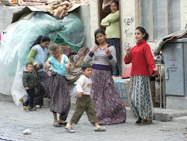 GYPSIES IN TURKEY