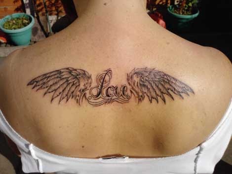 tabicomneu: angel wing tattoo