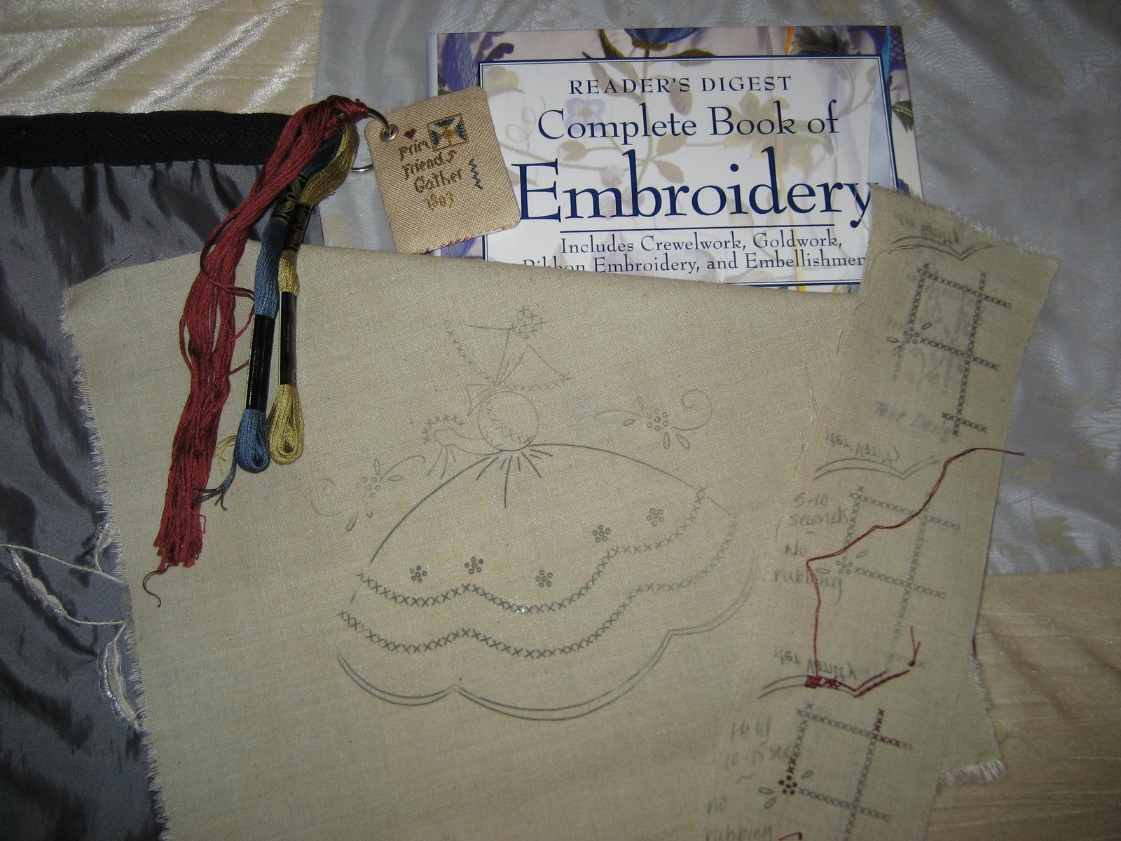 [Colonial+embroidery.1.jpg]