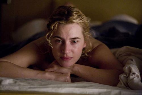 [Kate+Winslet+in+The+Reader.jpg]