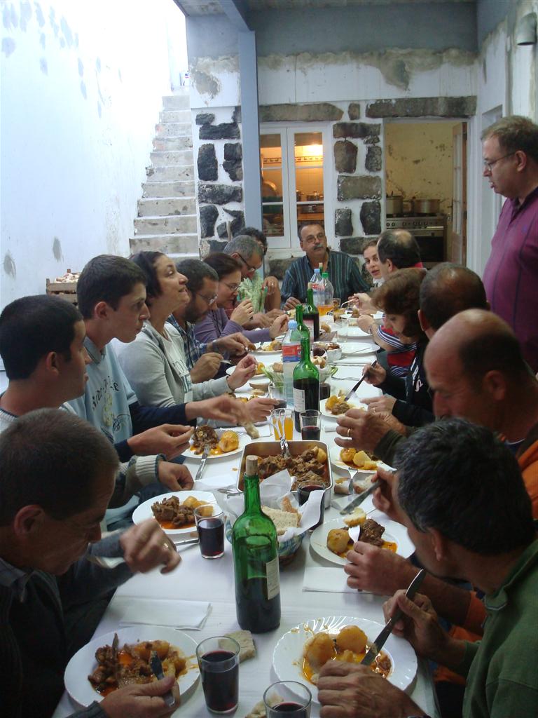 [DSC04614+(Large).JPG]