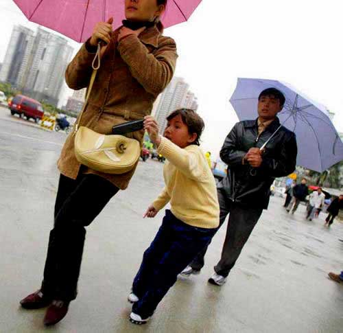 http://4.bp.blogspot.com/_i6pCWv7G2VM/TDFKwtpuxVI/AAAAAAAACyA/Ltnubb3cIfc/s1600/1pickpocket1.jpg