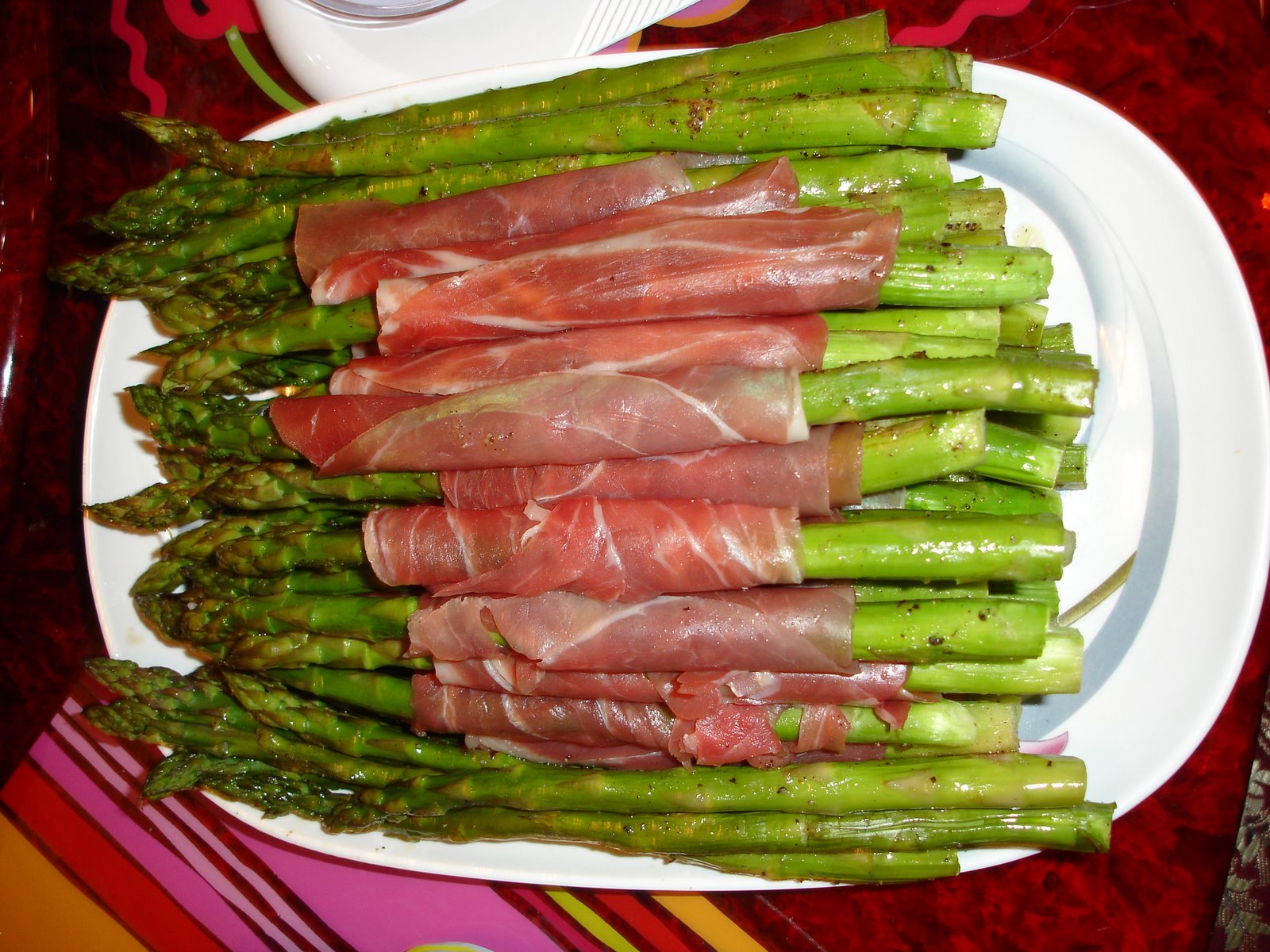 [proscuitto+asparagus.JPG]