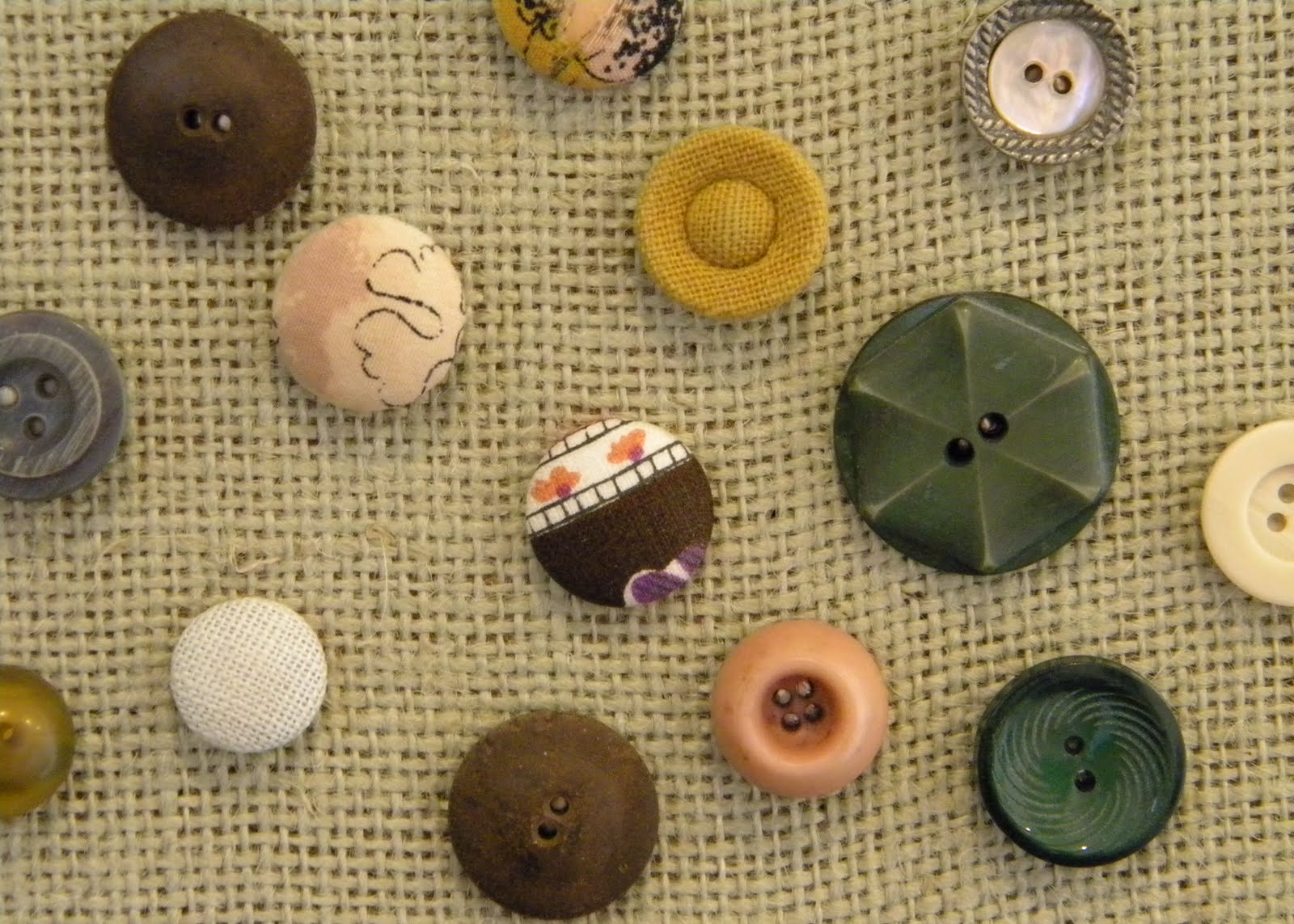 homework a creative blog Sew and Tell button thumb tacks