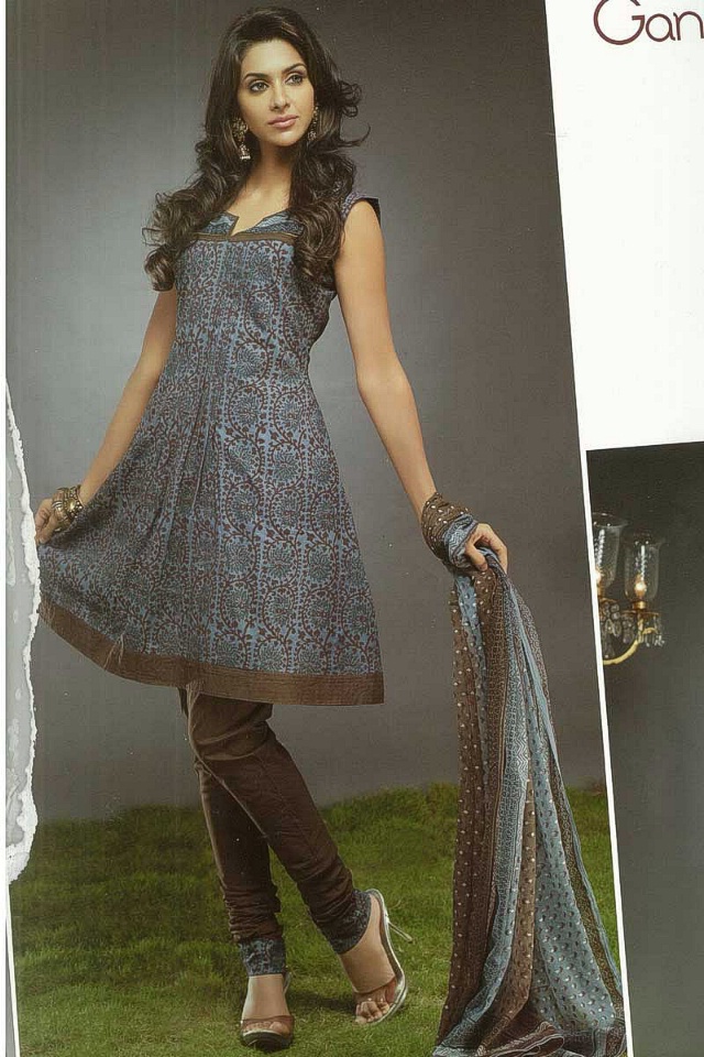 Desi Girls Fashion, Entertainment, Gossips: Desi Girls In Beautiful