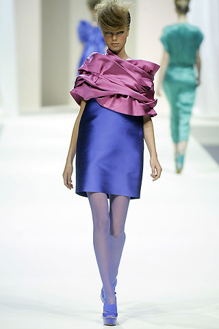 Moschino Spring 2009 Ready-To-Wear