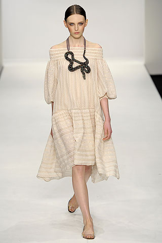 Issa Spring 2009 Ready-To-Wear