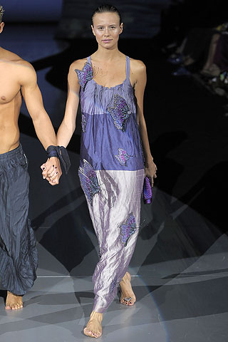 Emporio Armani Spring 2009 Ready-To-Wear