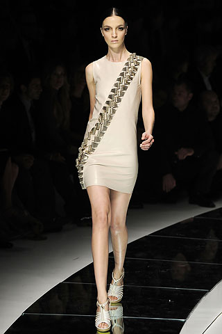 Versace Spring 2009 Ready-To-Wear