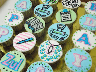 Theme Office Birthday Cupcakes Flavour Choco Moist Theme Office Birthday Cupcakes Flavour Choco Moist