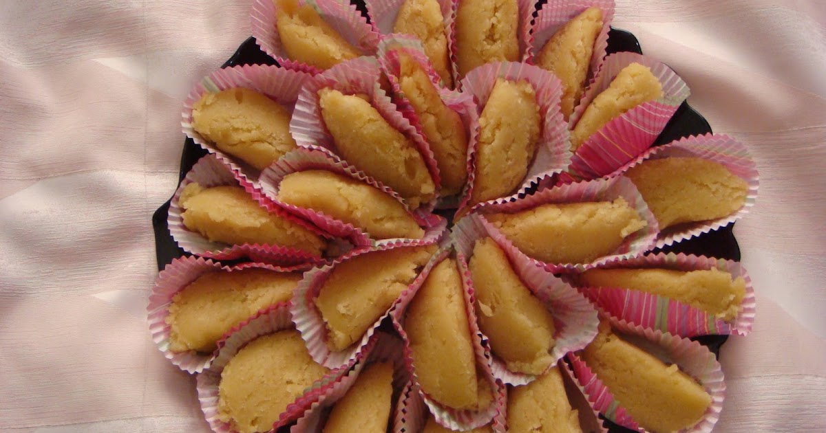 KARAMELA�M İrmik(Merzifon İrmiği) Helvası KARAMELA�M İrmik(Merzifon İrmiği) Helvası