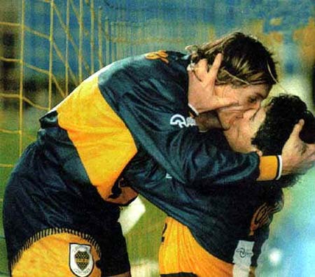 [Maradona_Caniggia.jpg]