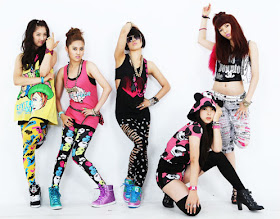 [Image: 4minute-hot+issue.jpg]