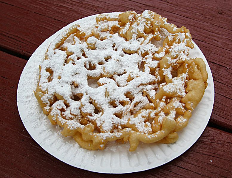 [778px-Funnel_cake_20040821_172200_1_1655x1275.jpg]
