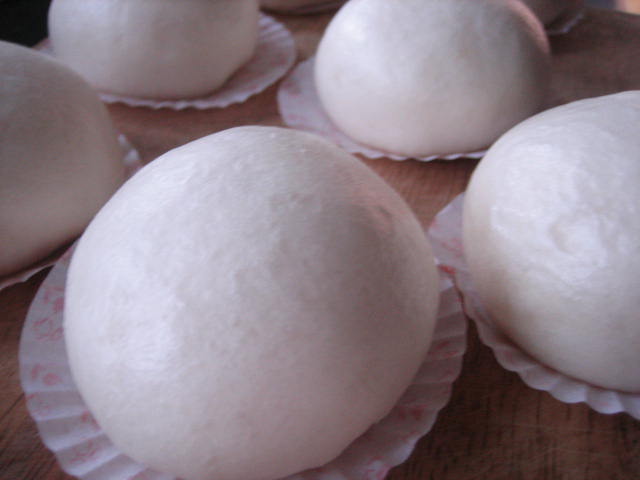 Resepi-Kuih-Pau-Cina http://genuardis.net/resepi/resepi-pau.htm