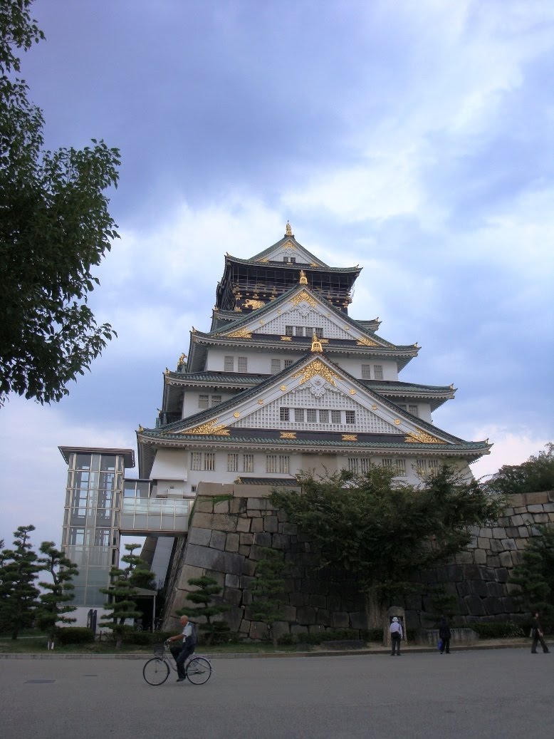 [osaka3.JPG]