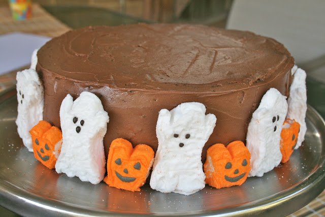 Bake - a - holic: Halloween Cake