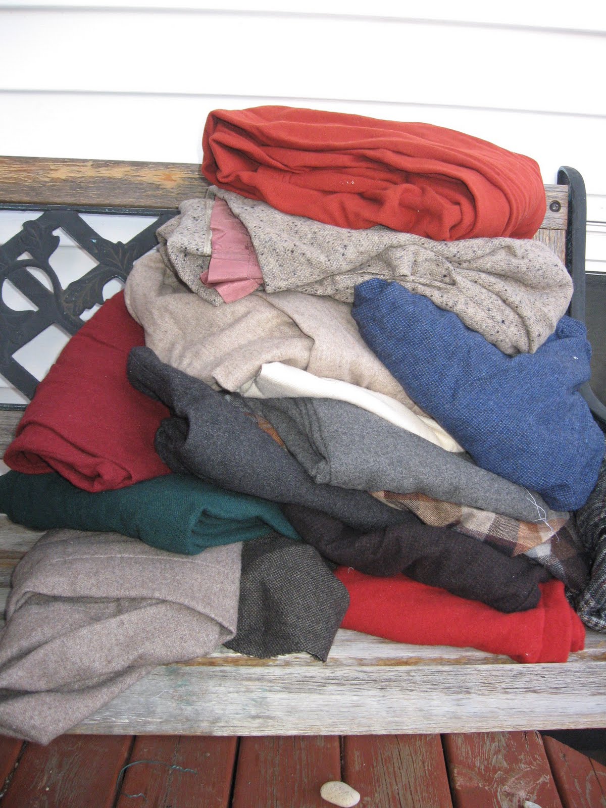 Proverbs 31 Living A Tote Bag {Made as part of my wool skirt project}