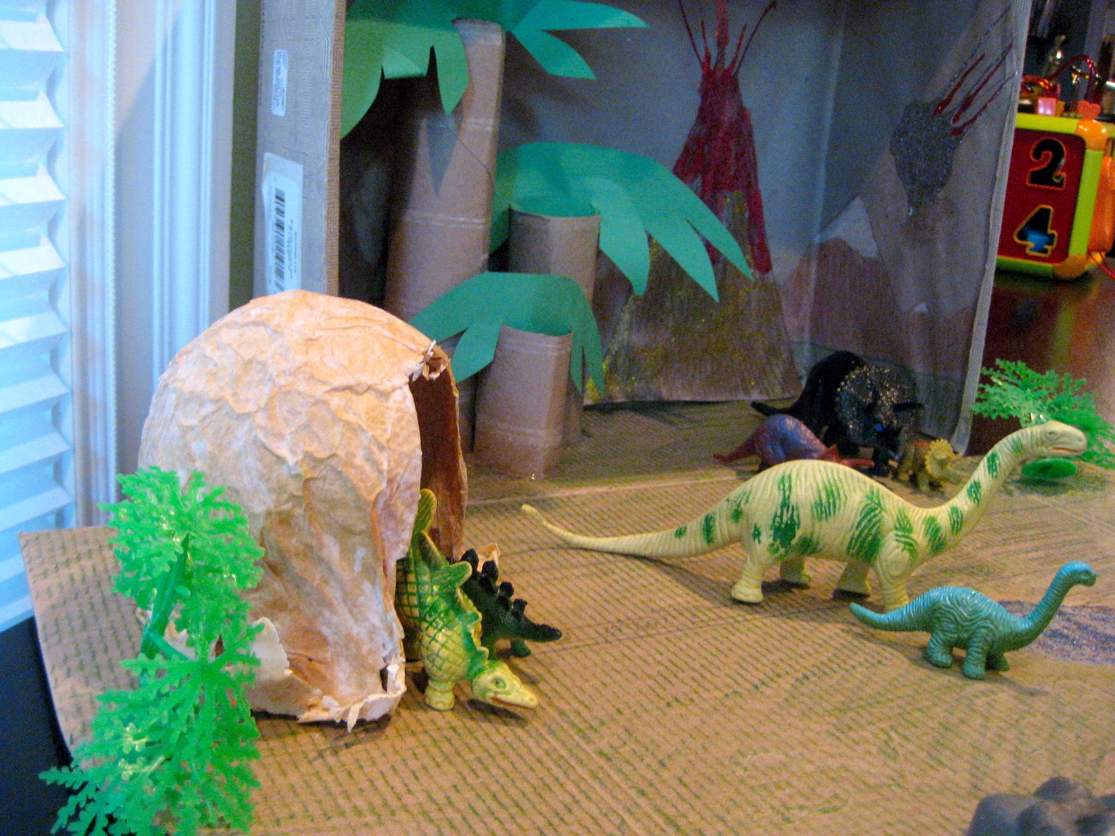 Dinosaur Habitat Pictures