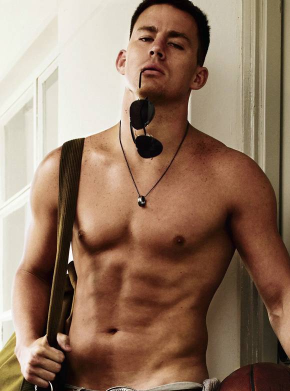5 Selebriti Pria Terseksi 2012