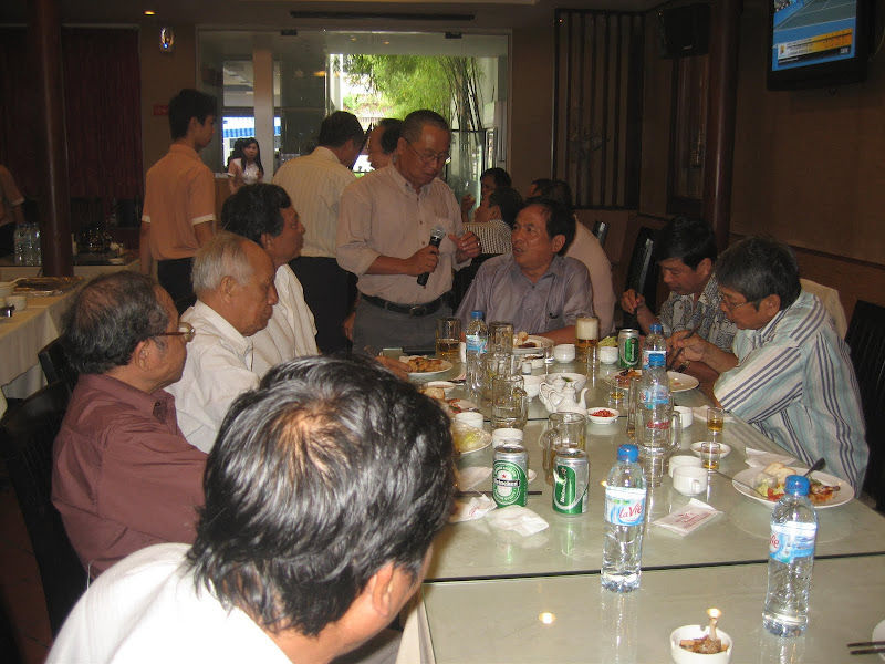 K8 họp mặt thường niên tại nhà hàng Đất Tiên sa 24/1/2010