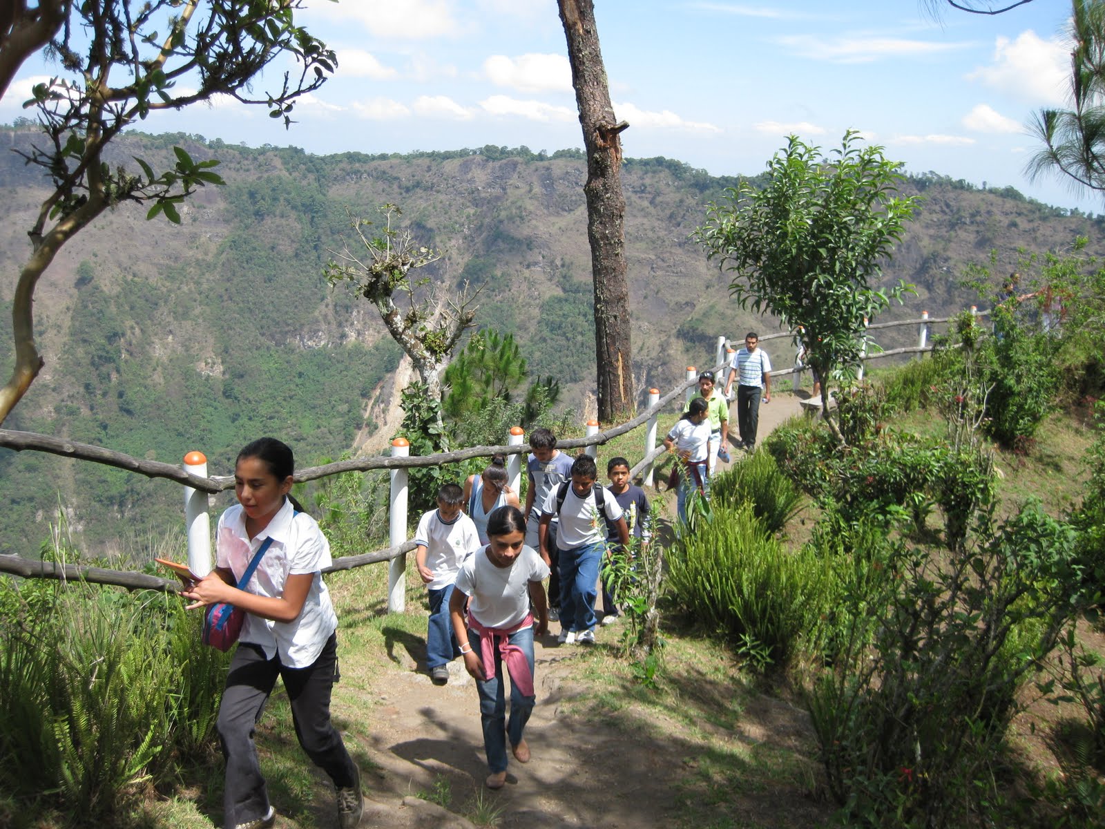 Salvadoran Kids