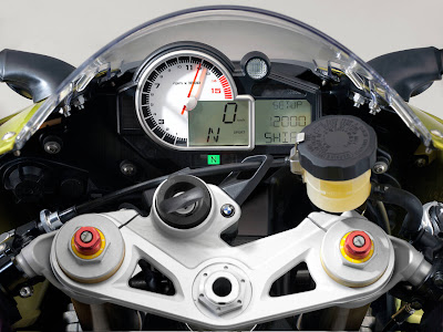 BMW S 1000 RR http://autocargotransport.blogspot.com