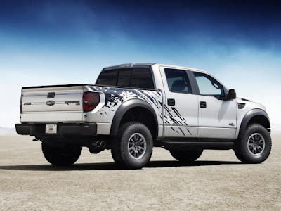 2011 Ford F-150 SVT Raptor http://autocargotransport.blogspot.com