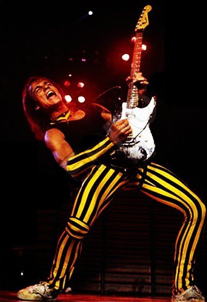 .: Entrevista A Matthias Jabs